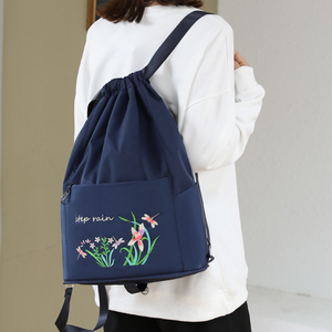 Einfacher tragbarer bestickter multifunktionaler Rucksack mit Kordelzug